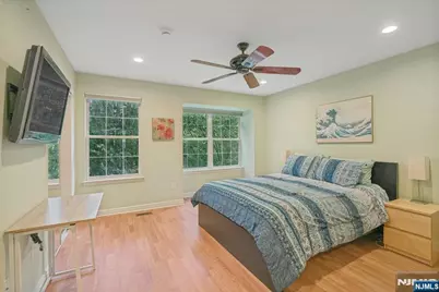 2262 Nash Court, Mahwah, NJ 07430 - Photo 14