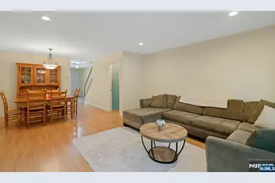 2262 Nash Court, Mahwah, NJ 07430 - Photo 12