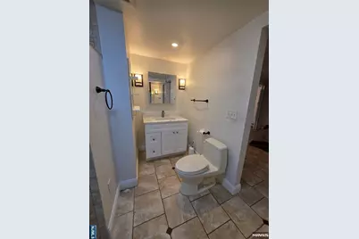 433 Thompson Street, Hackensack, NJ 07601 - Photo 8