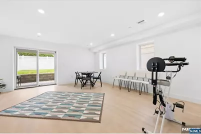 30 Lafayette Avenue, Cliffside Park, NJ 07010 - Photo 16
