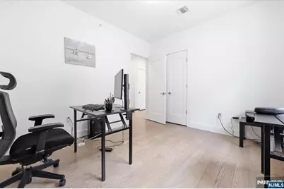 30 Lafayette Avenue, Cliffside Park, NJ 07010 - Photo 24