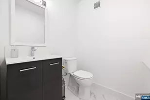 30 Lafayette Ave, Cliffside Park, NJ 07010 - Photo 34