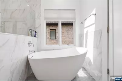 30 Lafayette Avenue, Cliffside Park, NJ 07010 - Photo 30