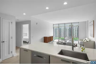 8100 River Road 908 #908, North Bergen, NJ 07047 - Photo 6