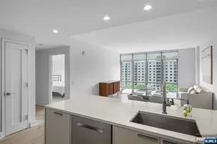 8100 River Road 908, North Bergen, NJ 07047 - Photo 6