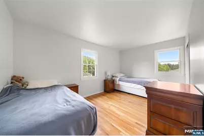 89A Forsythia, Paramus, NJ 07652 - Photo 14