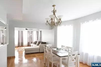 9-11 Hillcrest Road, Kearny, NJ 07032 - Photo 4