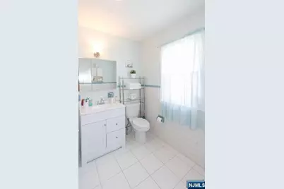 9-11 Hillcrest Road, Kearny, NJ 07032 - Photo 12