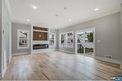 55 Long Hill Drive, Clifton, NJ 07013 - Photo 8