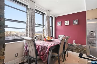 7004 Boulevard East 8C #8C, Guttenberg, NJ 07093 - Photo 6