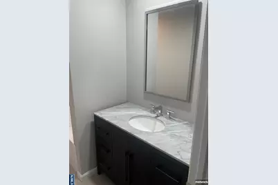 246 Lee Street, Elmwood Park, NJ 07407 - Photo 2
