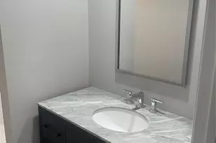 246 Lee St, Elmwood Park, NJ 07407 - Photo 2