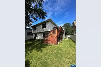 246 Lee Street, Elmwood Park, NJ 07407 - Photo 2