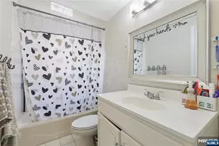 18 Sunrise Terrace, Bergenfield, NJ 07621 - Photo 12