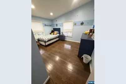 18 Sunrise Terrace, Bergenfield, NJ 07621 - Photo 14