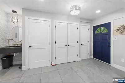 18 Sunrise Terrace, Bergenfield, NJ 07621 - Photo 2
