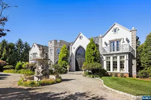 117 Truman Dr, Cresskill, NJ 07626 - Photo 1
