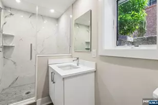 211 Warwick Ave 1, Fort Lee, NJ 07024 - Photo 22