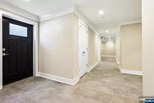 211 Warwick Ave 1, Fort Lee, NJ 07024 - Photo 28