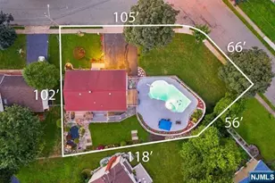 22 Cypress Ln, Paramus, NJ 07652 - Photo 24
