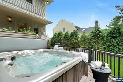 527 Lydia Lane, Wyckoff Township, NJ 07481 - Photo 22