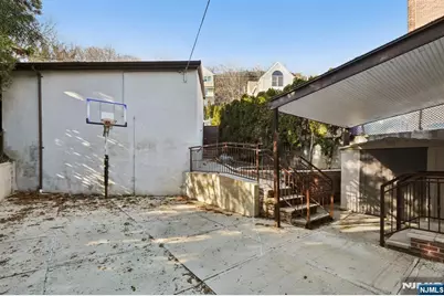 32 Hudson Terrace 2 #2, Edgewater, NJ 07020 - Photo 38