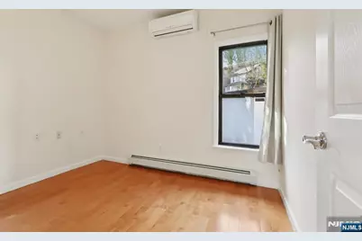32 Hudson Terrace 2 #2, Edgewater, NJ 07020 - Photo 18