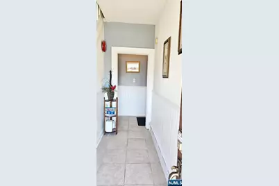 653 New York Avenue, Lyndhurst Township, NJ 07071 - Photo 38