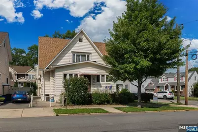 653 New York Avenue, Lyndhurst Township, NJ 07071 - Photo 2