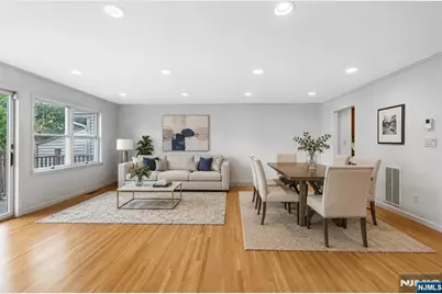 477 Undercliff Avenue, Edgewater, NJ 07020 - Photo 6