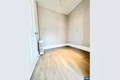 91 16th Street 2 #2, Bayonne, NJ 07002 - Photo 12
