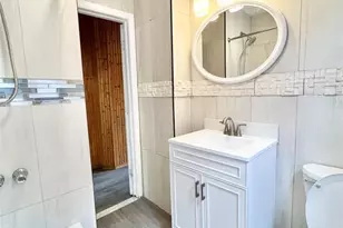 91 16th Street 2, Bayonne, NJ 07002 - Photo 6