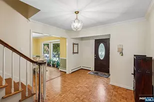 27 Chestnut Ave, Old Tappan, NJ 07675 - Photo 4