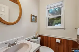 27 Chestnut Ave, Old Tappan, NJ 07675 - Photo 22