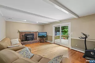 27 Chestnut Ave, Old Tappan, NJ 07675 - Photo 20