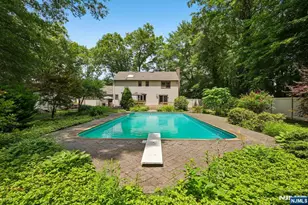 27 Chestnut Ave, Old Tappan, NJ 07675 - Photo 38