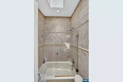 1230 Duncan Road, Fort Lee, NJ 07024 - Photo 30