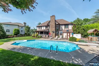 13 Fox Run, Caldwell, NJ 07006 - Photo 10