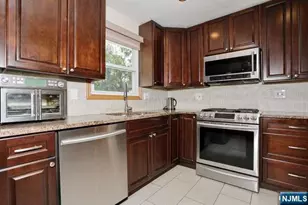 42-05 Williams St, Fair Lawn, NJ 07410 - Photo 8