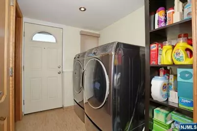 42-05 Williams Street, Fair Lawn, NJ 07410 - Photo 22