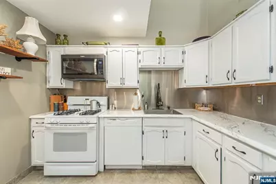15 Concord G #G, West Milford, NJ 07480 - Photo 8