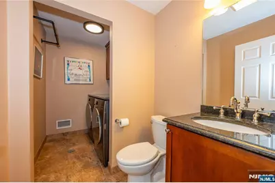 15 Congress Road, Emerson, NJ 07630 - Photo 24