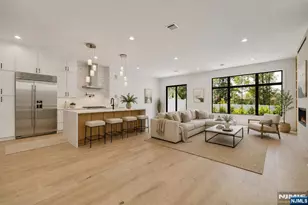 16 Feldman, Paramus, NJ 07652 - Photo 4