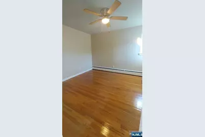 100 1E Clinton Place, Hackensack, NJ 07601 - Photo 8