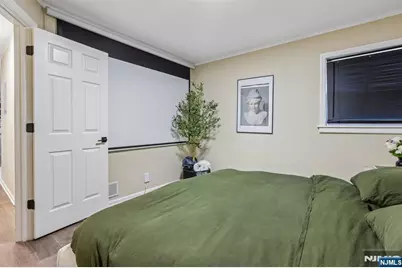 481 Macarthur Avenue 1 #1, Garfield, NJ 07026 - Photo 14