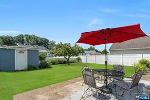 178 Cambridge Ave, Saddle Brook Township, NJ 07663 - Photo 24