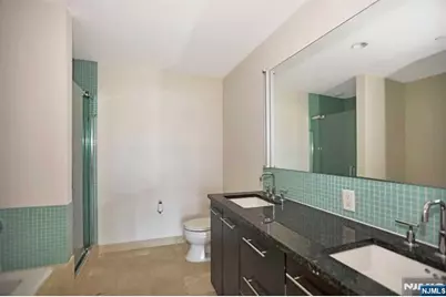 512 Hudson Park 512 #512, Edgewater, NJ 07020 - Photo 6