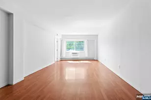 333 Grand Ave 3Q, Palisades Park, NJ 07650 - Photo 4