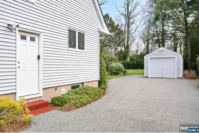 24 Palmer, Tenafly, NJ 07670 - Photo 2
