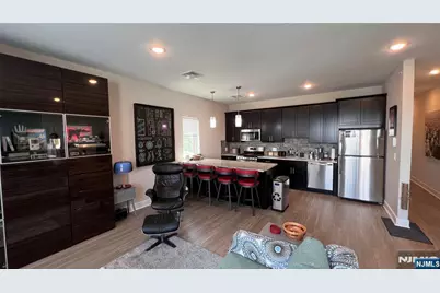 140 Overlook Avenue D 1 #D 1, Hackensack, NJ 07601 - Photo 16